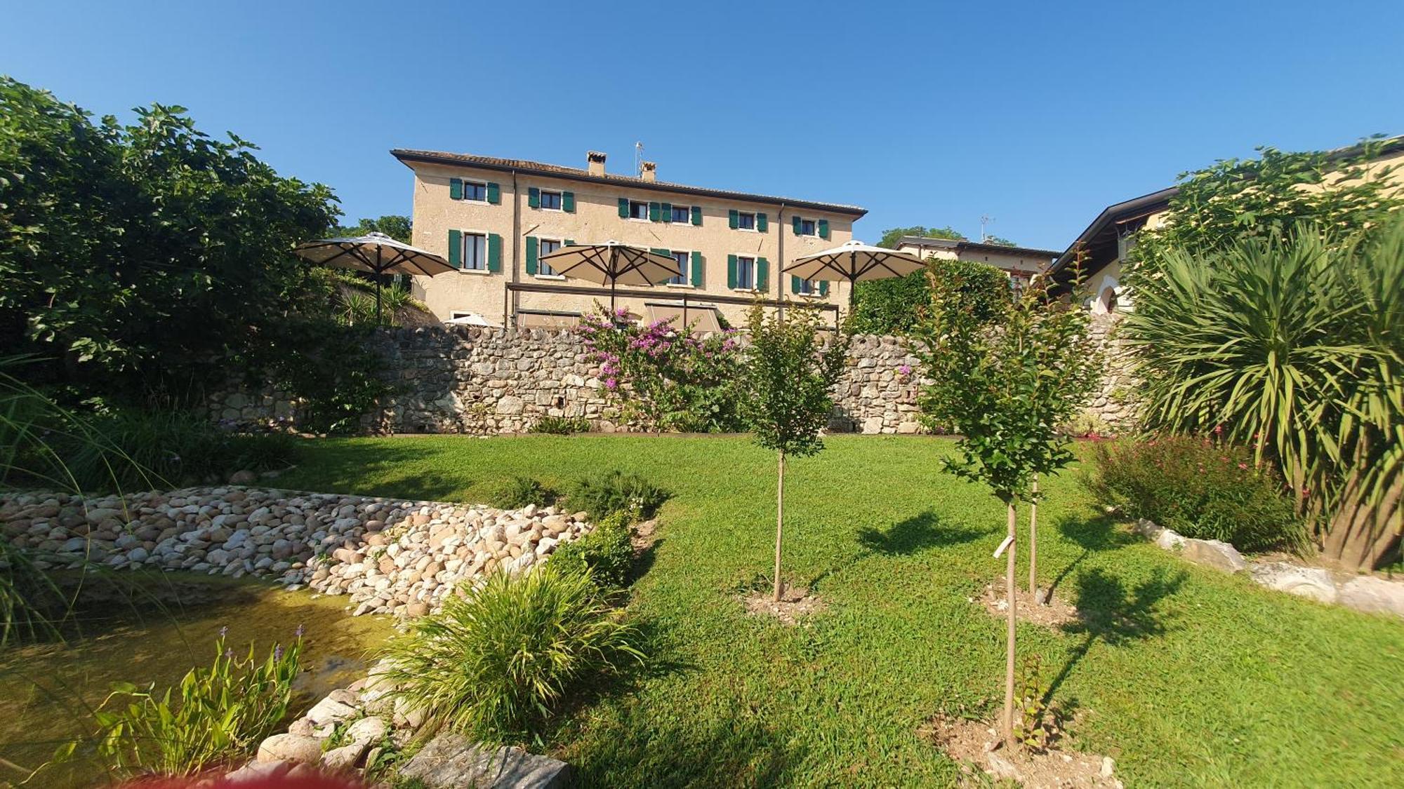 Resort Locanda San Verolo Boutique Hotel Costermano Exterior photo